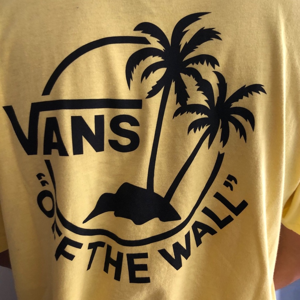 Shirt - Picture 4 of 4